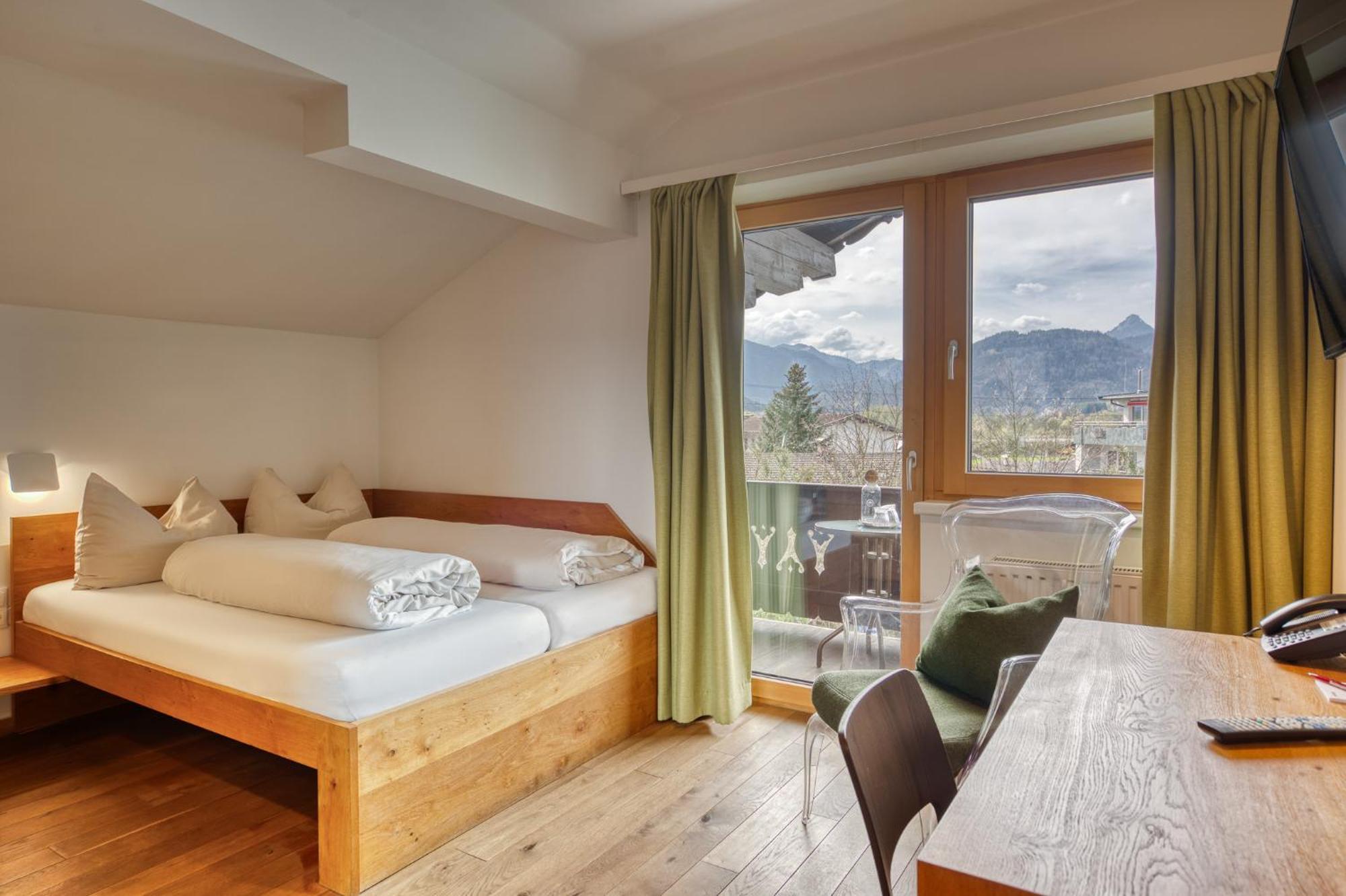 Hotel Wirtshaus Sattlerwirt Ebbs Oda fotoğraf